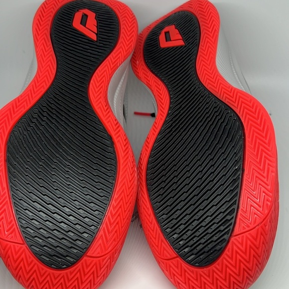 Adidas Dame Certified 3 J Basketball Shoes Youth Size 6 Gray/Black/Red) - Picture 7 of 14